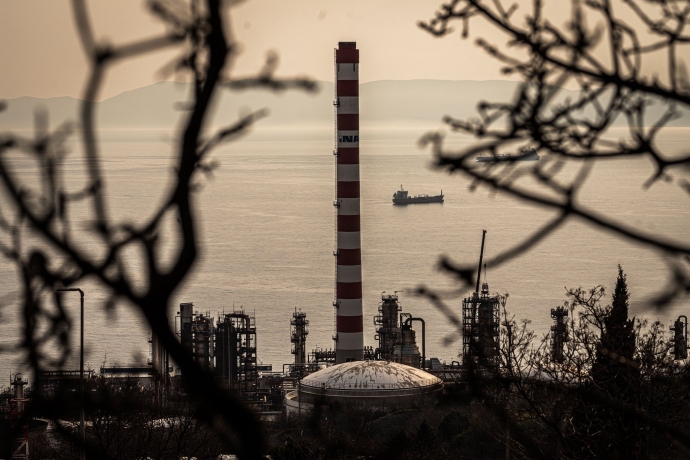 Átadták a MOL-INA kőolajfinomítóját Fiuméban