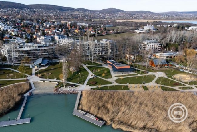 Fenntarthatóbb kezelési módszer a nyári fűnyírásban!