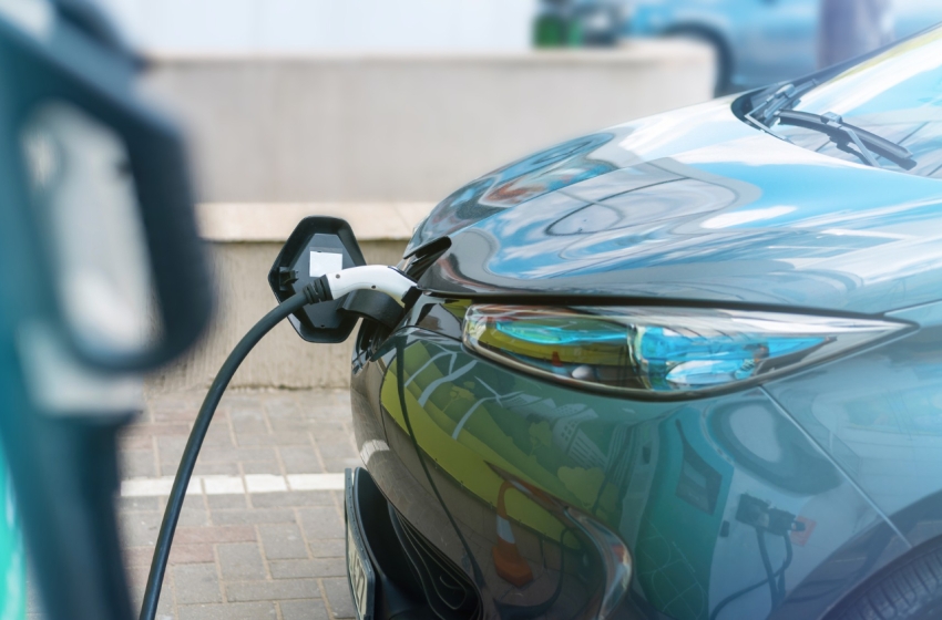 10 000 elektromos autó a KKV-szektornak